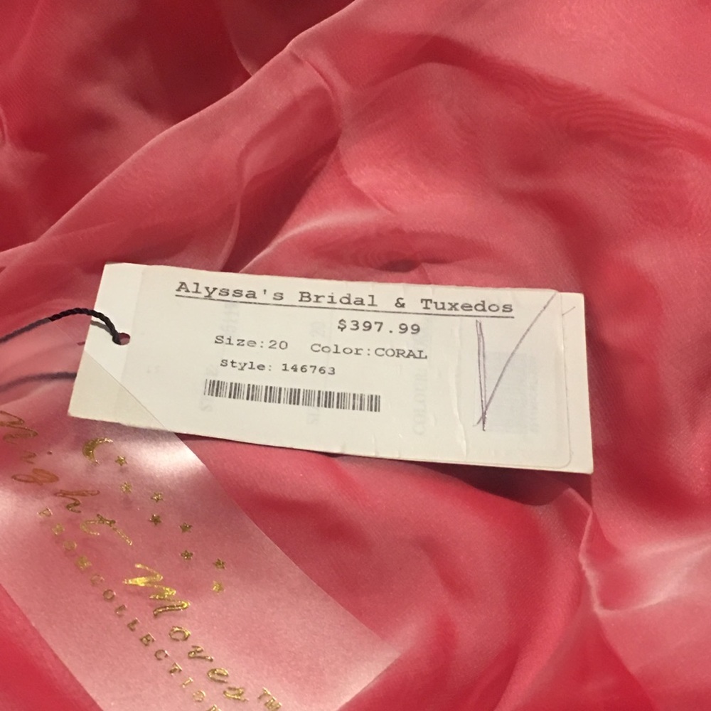 Size 2 Alyssa’s bridal prom dress - Picture 4 of 7